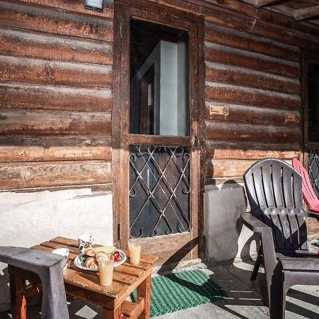 Apache Village Cabinette 11, Queen Bed, Midtown, Sleeps 2 Руидозо Экстерьер фото